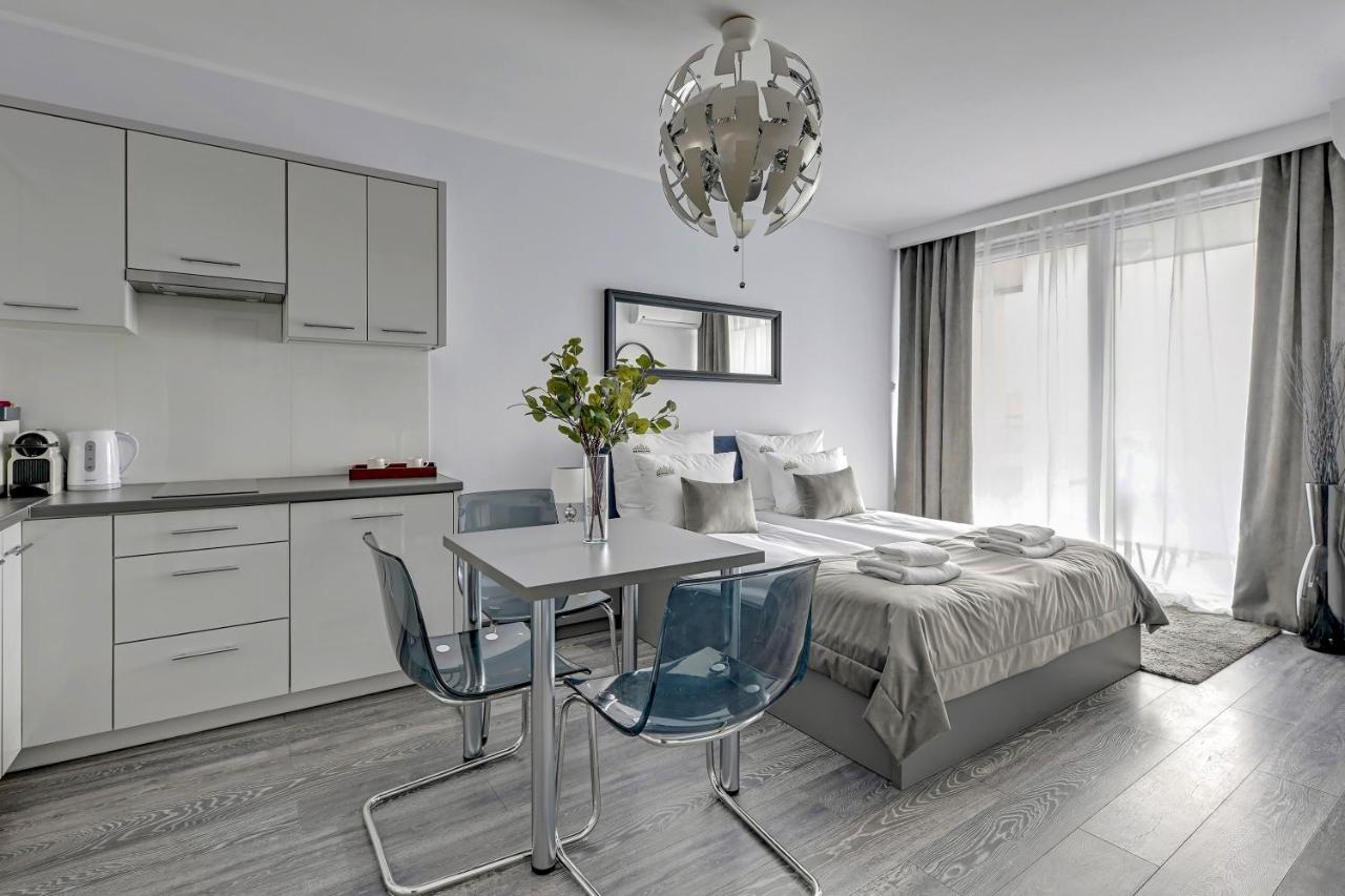 Downtown Apartments Sadova City Center & Parking Gdansk Dış mekan fotoğraf