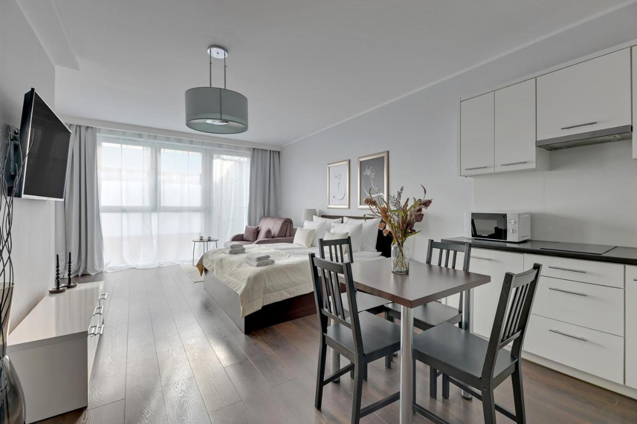Downtown Apartments Sadova City Center & Parking Gdansk Dış mekan fotoğraf